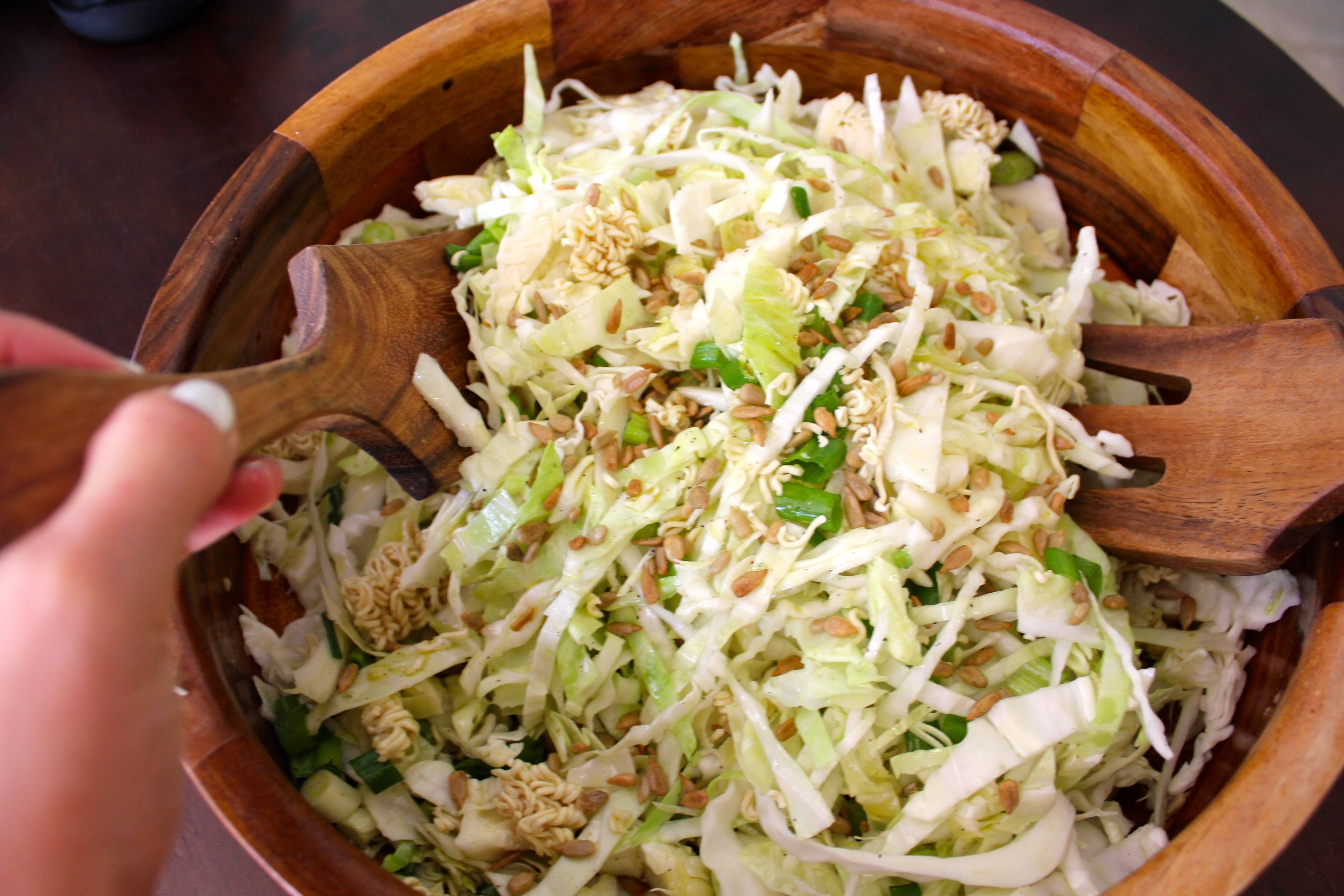 Asian cabbage salad